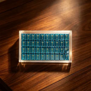 Verdant Green Mahjong Tile Set in Wooden Tray
